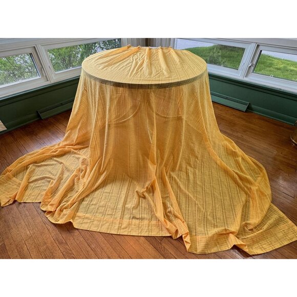 Vintage 70s pleated curtain, orange/yellow open weave mesh, oversized panel - Picture 4 of 10